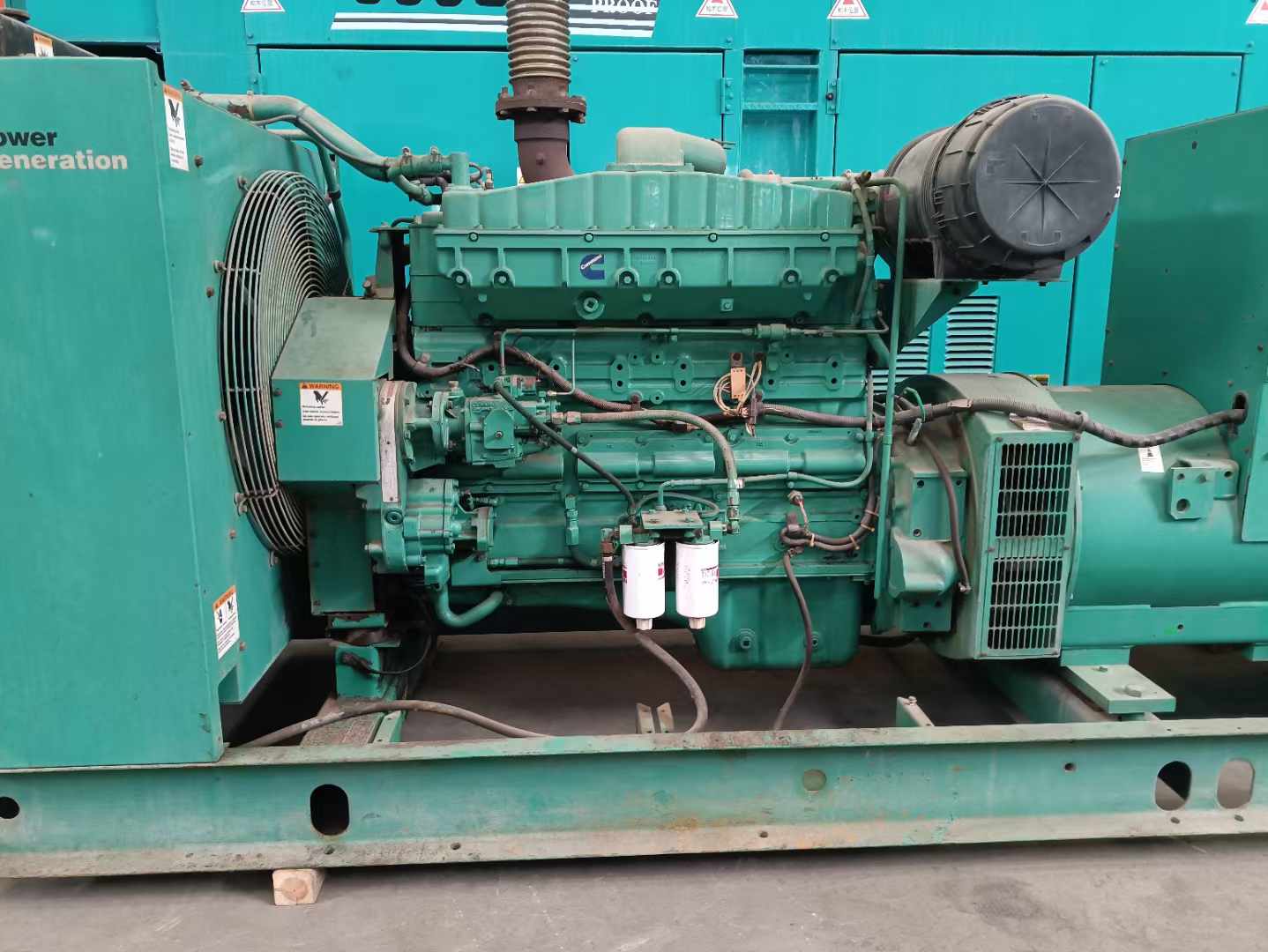 宁武过载会对 600kW 柴油发电机组造成哪些损害？