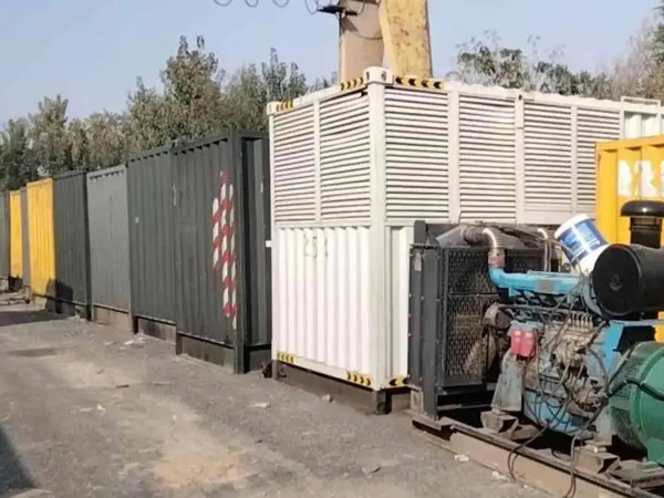 宁武200KW柴油发电机机组每小时油耗是多少？