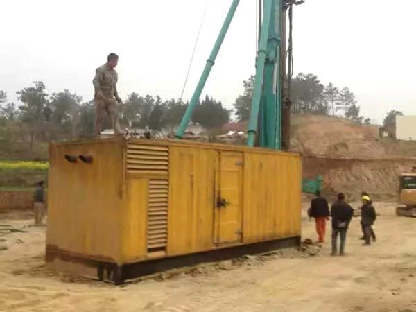 宁武如何判断水冷式机油散热器密封件是否需要更换？